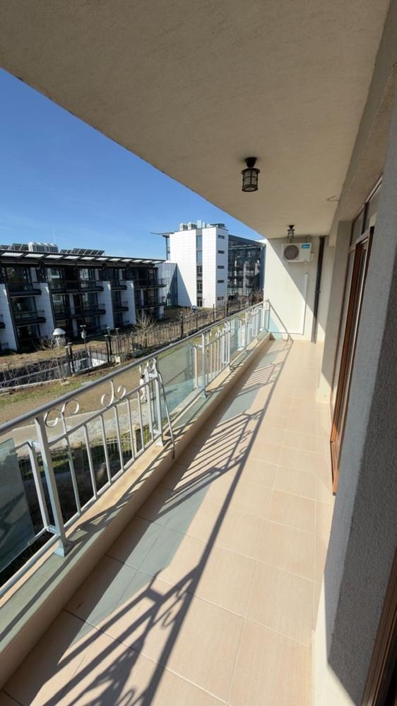 Geräumige 3-Zimmer Wohnung in Sveti Vlas - Helios